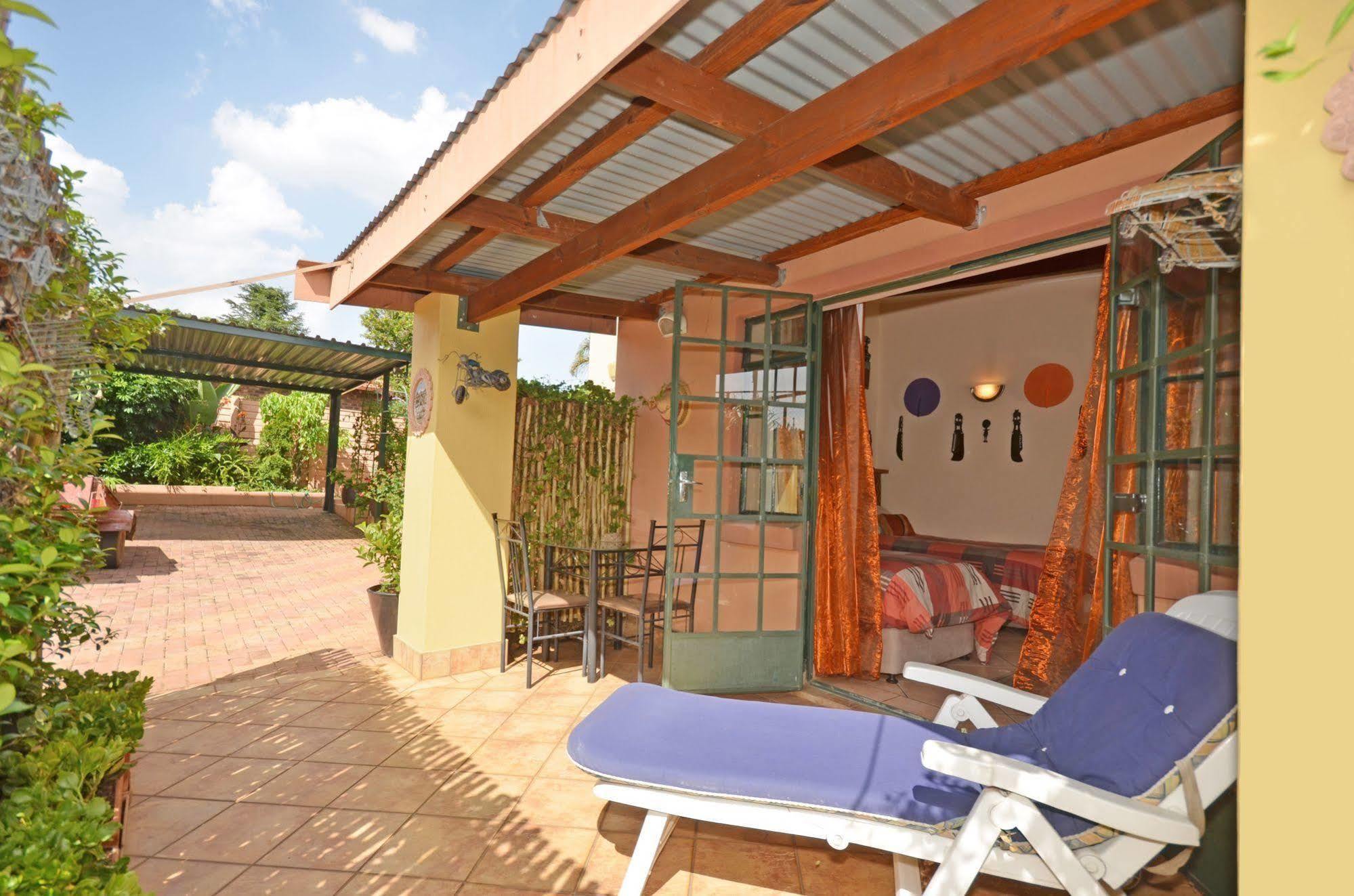 Cherry Tree Cottage B&B Linden Johannesburg Exterior foto
